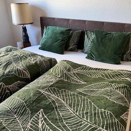 Schoene Ferienwohnung Mit Kostenlosem Parkplatz Cottbus Bagian luar foto