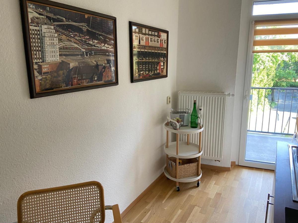Schoene Ferienwohnung Mit Kostenlosem Parkplatz Cottbus Bagian luar foto