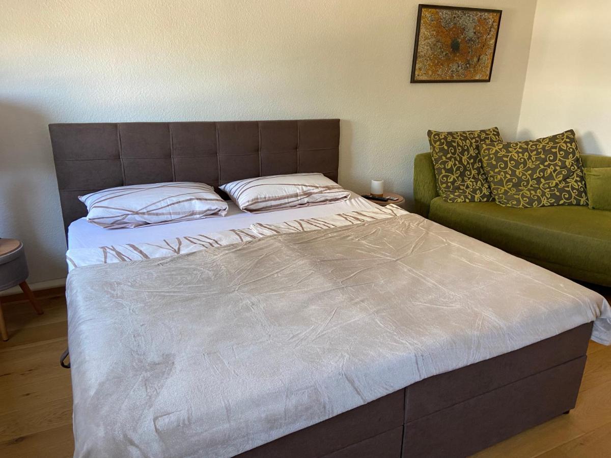 Schoene Ferienwohnung Mit Kostenlosem Parkplatz Cottbus Bagian luar foto