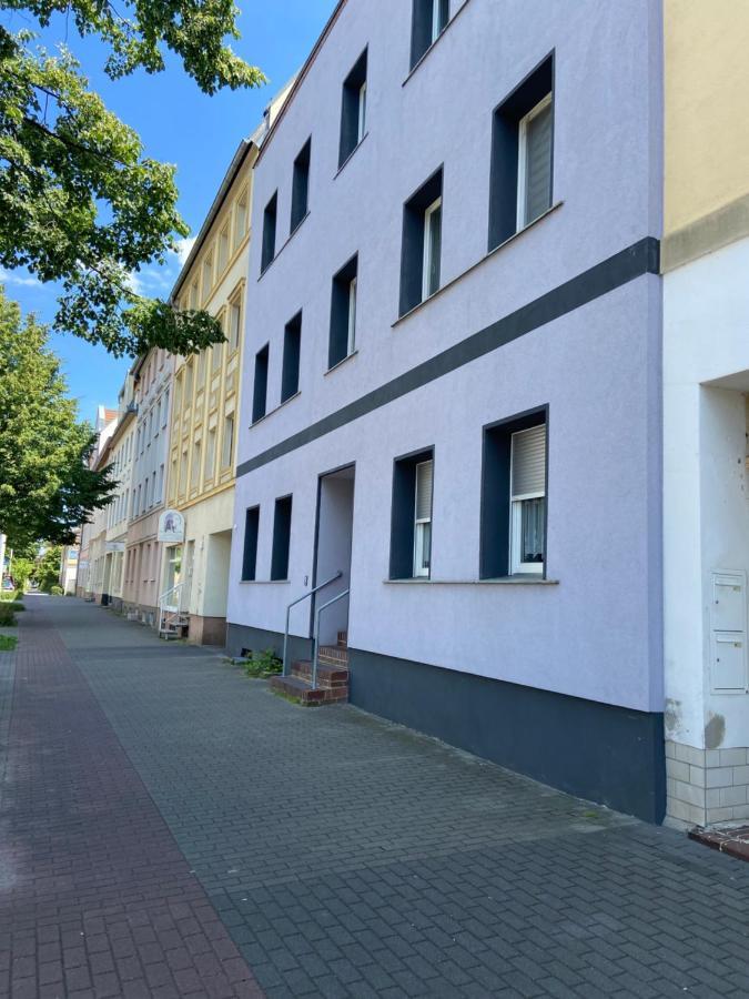 Schoene Ferienwohnung Mit Kostenlosem Parkplatz Cottbus Bagian luar foto